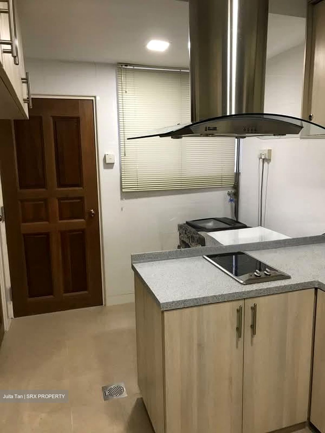 International Plaza (D2), Apartment #554673751
